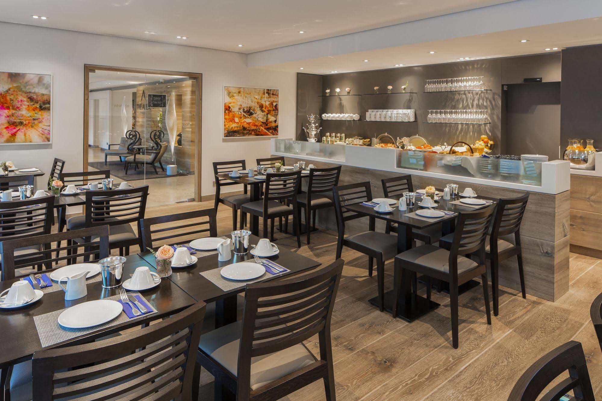 The Alex Hotel Friburgo de Brisgovia Exterior foto